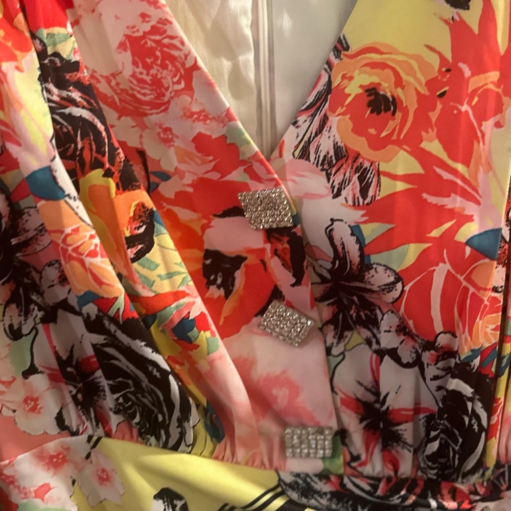 Comino Couture London Drape Silk Designer Dress - Picture 8 of 11